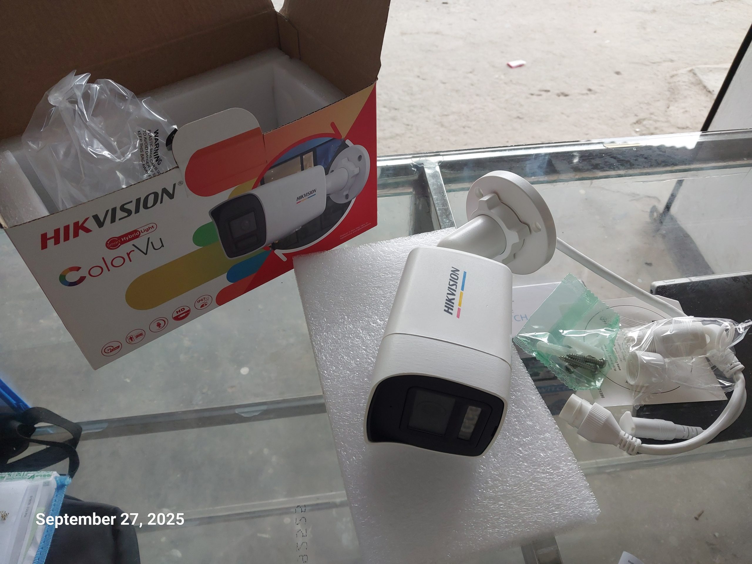 রাত-দিনের সুরক্ষার নতুন ক্যামেরা – HIKVISION ColorVu 4MP স্মার্ট আইপি ক্যামেরা 1 hikvision colorvu 4mp cc camera
